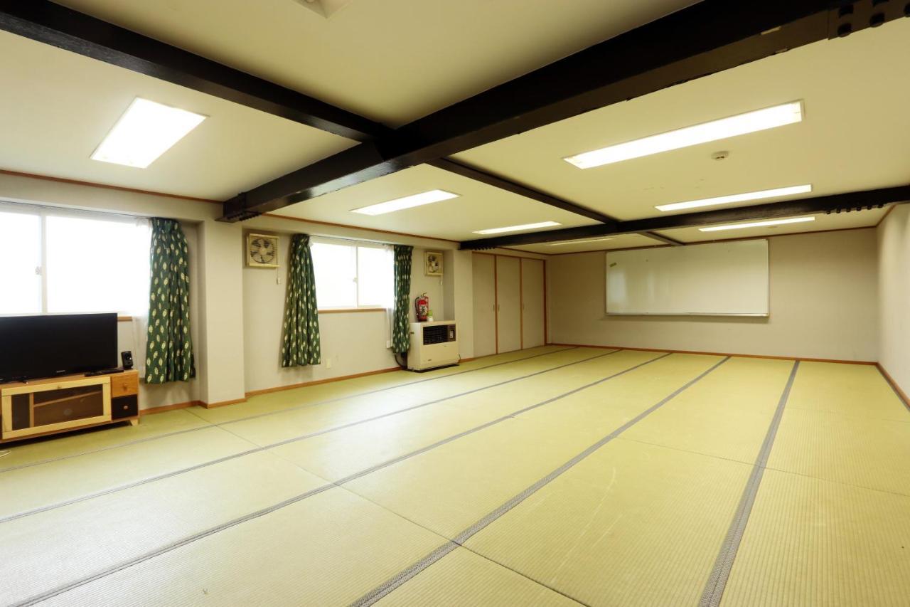 Resort Inn Sakanoshita Fujikawaguchiko Exterior foto