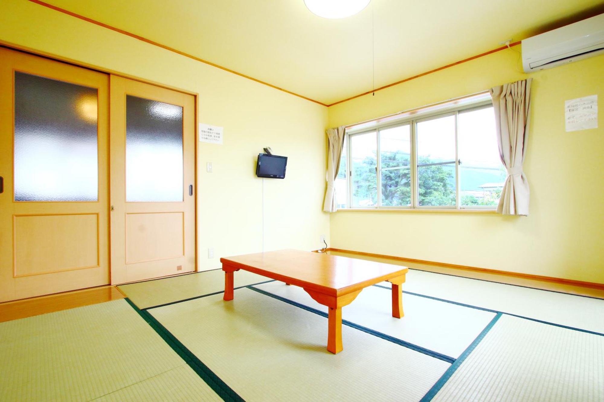Resort Inn Sakanoshita Fujikawaguchiko Exterior foto